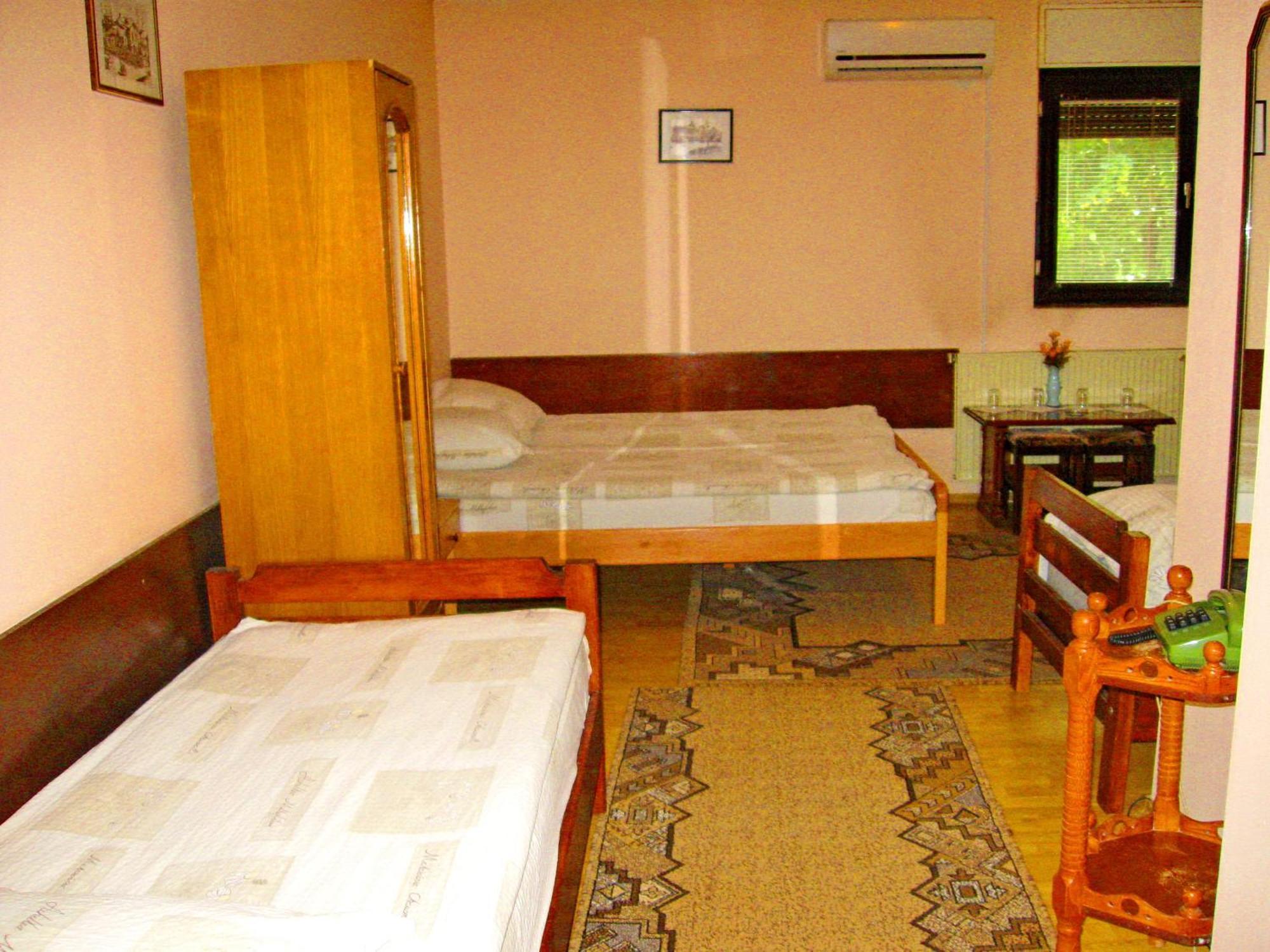 Amfora Rooms Caribrod Ντιμίτροβγκραντ Δωμάτιο φωτογραφία
